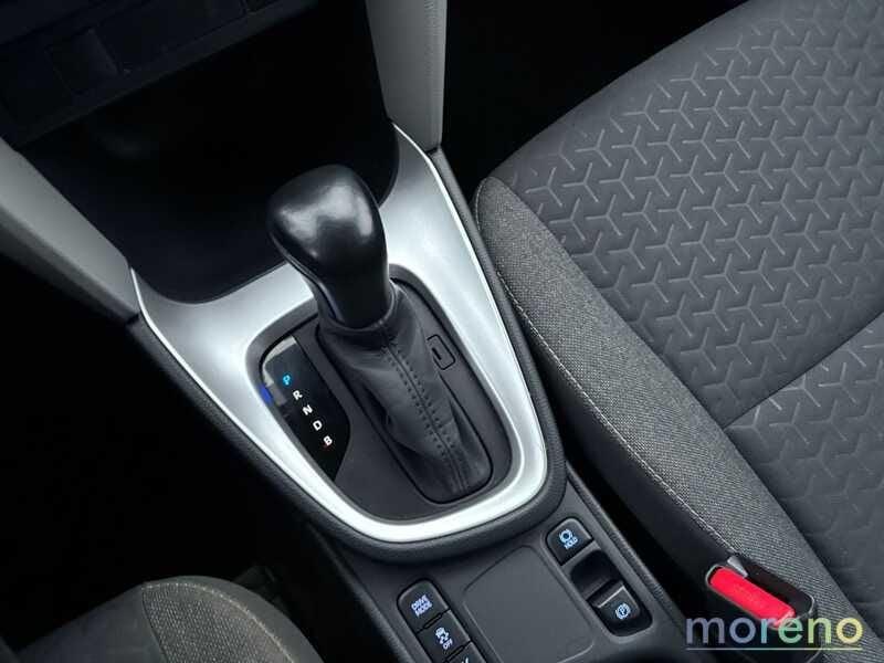 Toyota Yaris Cross 1.5h Business fwd 116 CV e-cvt