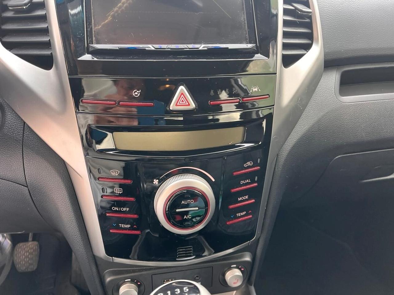 Ssangyong Tivoli 1.6 2WD Bi-fuel GPL I Lov it