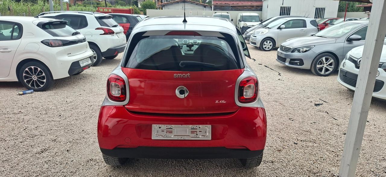 Smart ForFour 70 1.0 Passion