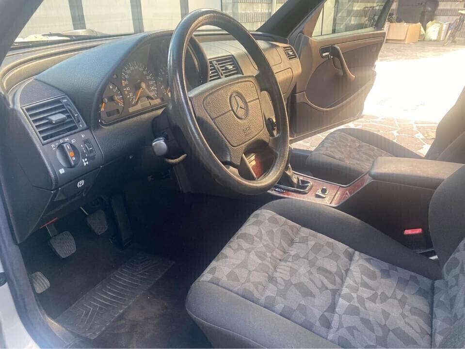 Mercedes-benz C 200 C 200 Kompressor cat Classic