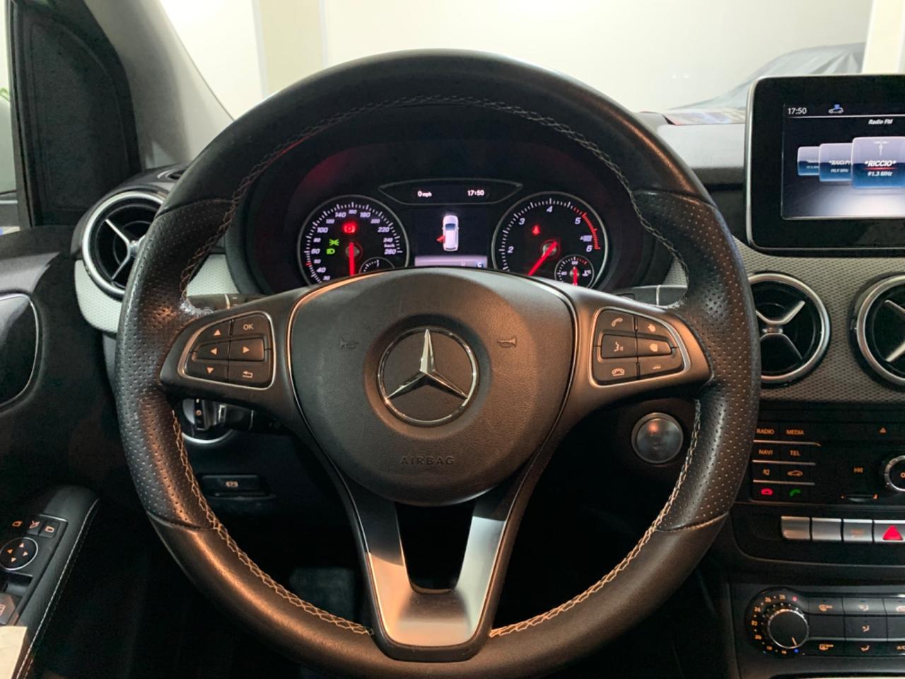 Mercedes-benz B 180 B 180 d Automatic Sport