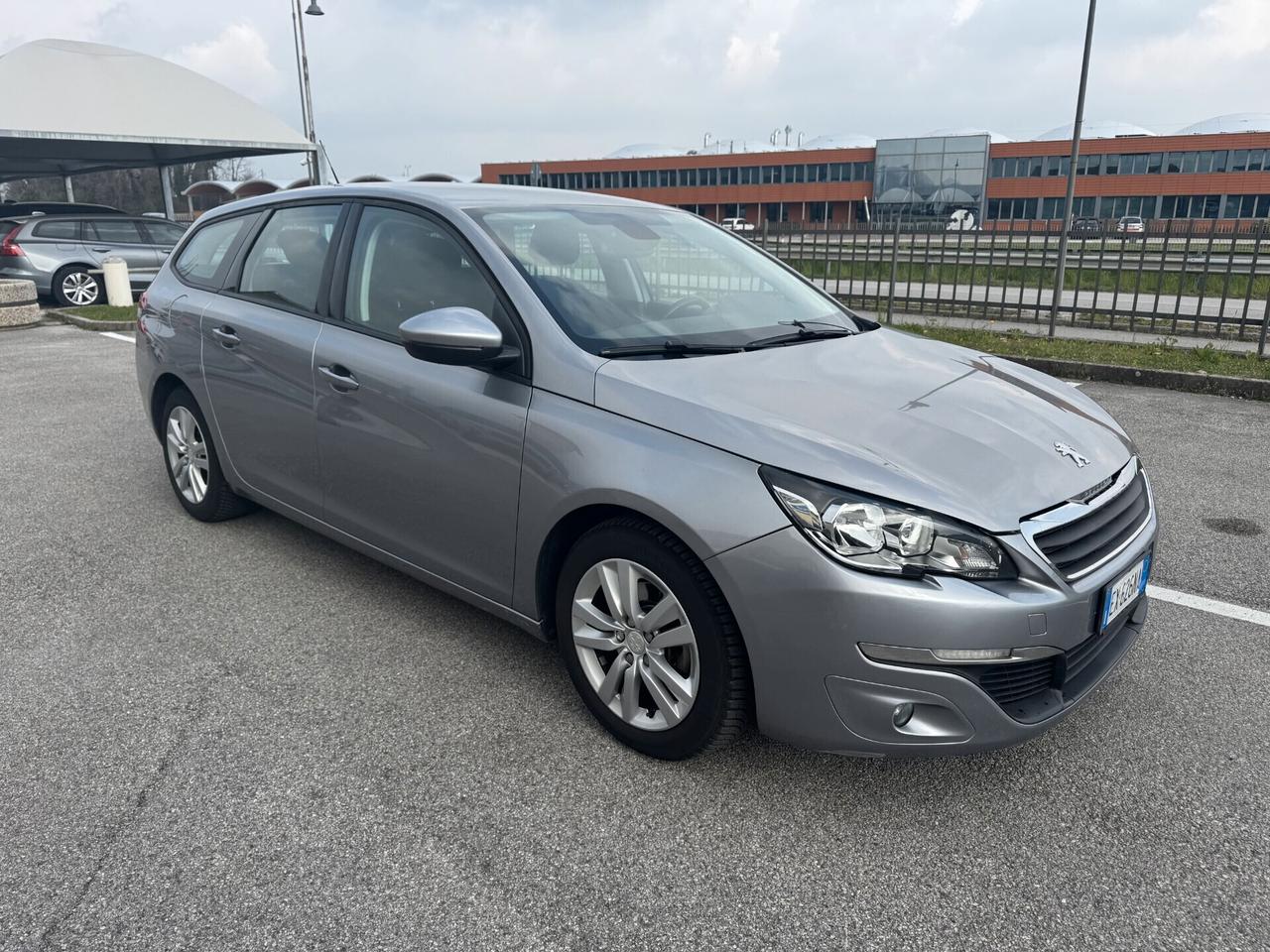 Peugeot 308 SW Active 1.6 HDi Diesel 92CV Manuale