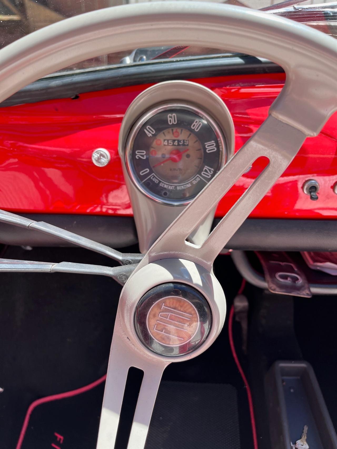 Fiat 500 F Cabrio del 1970