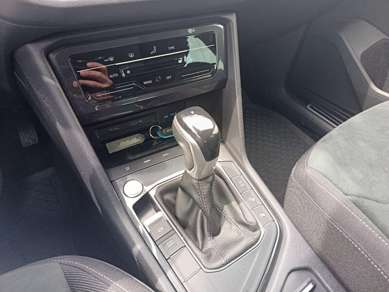 Volkswagen Tiguan II 2021 1.5 tsi R-Line 150cv dsg