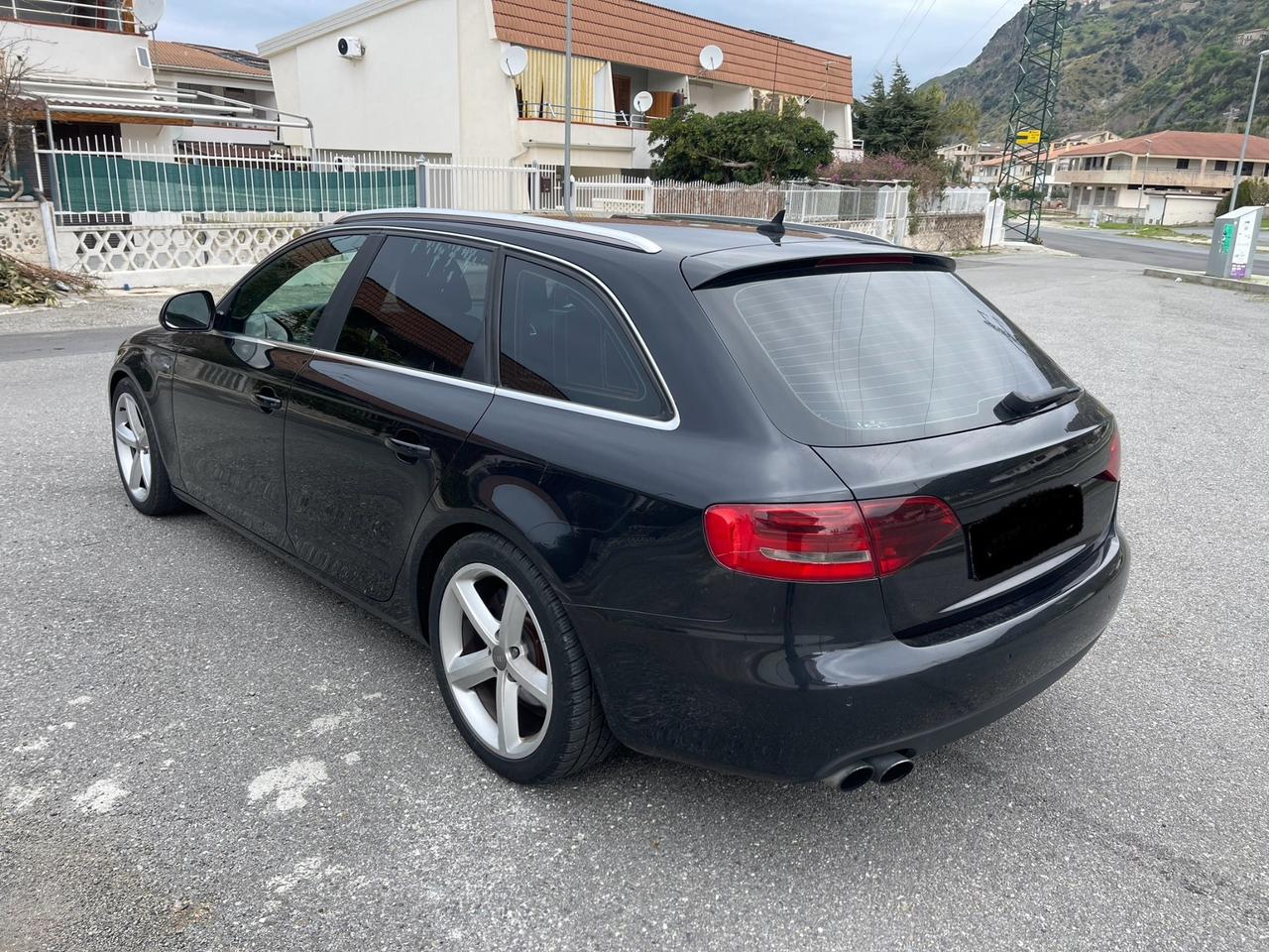 Audi A4 Avant 2.0 TDI 143CV F.AP.