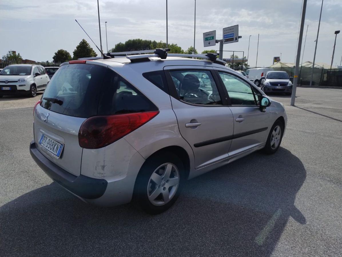 PEUGEOT 207 SW HDi 90CV X Line