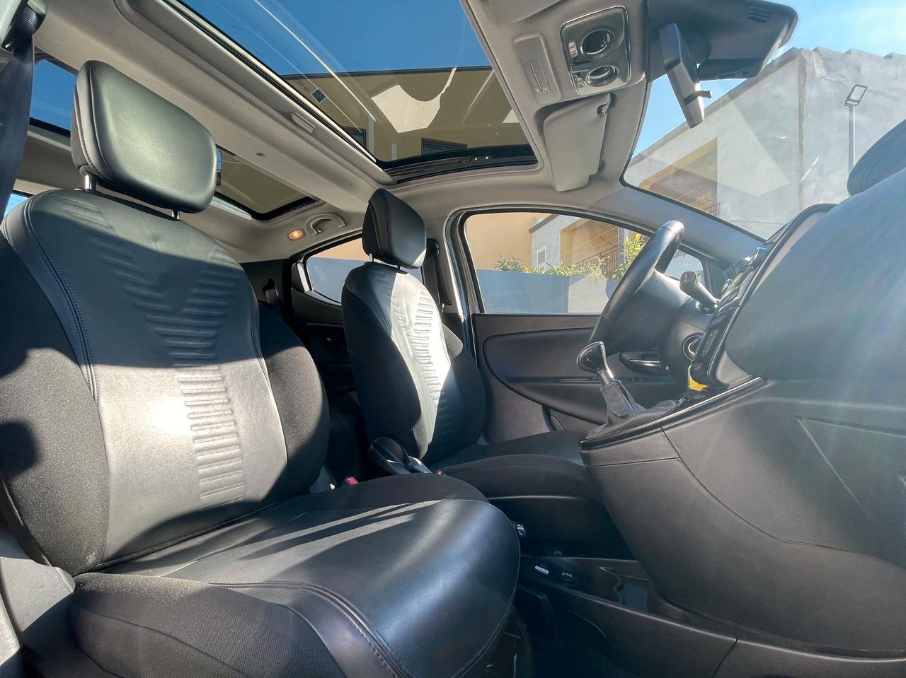 LANCIA YPSILON AUTOMATICA S&S Platinum TETTO APRIBILE