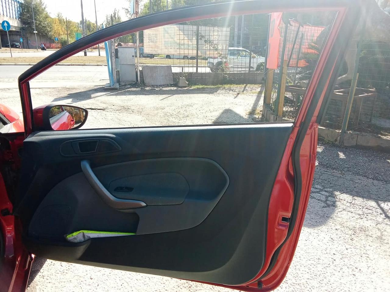 Ford Fiesta Fiesta+ 1.4 TDCi 68CV 3 porte