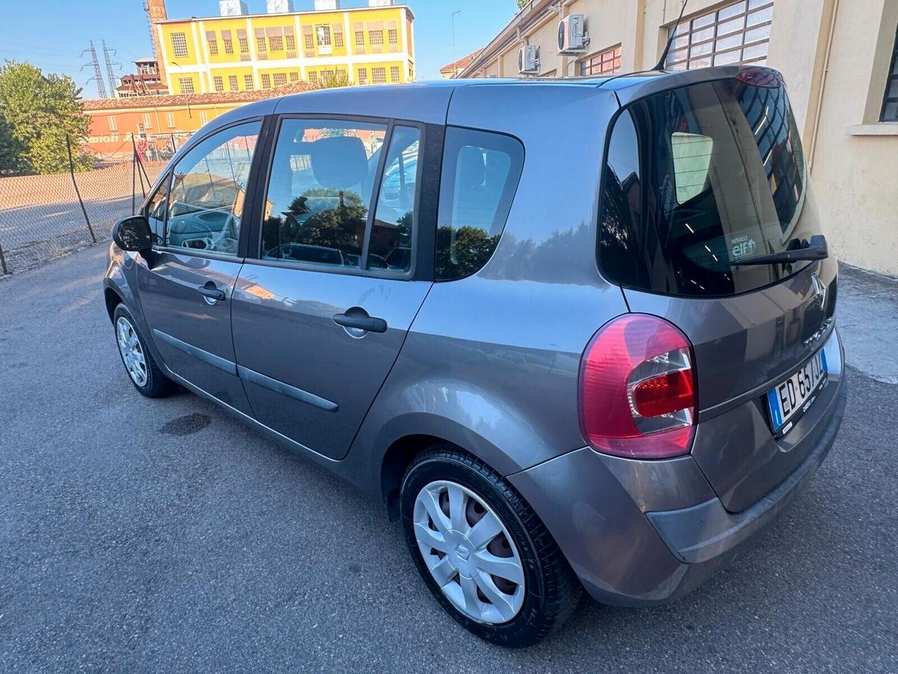 Renault Grand Modus 2010 1.2 Benzina 55 KW C.D.F