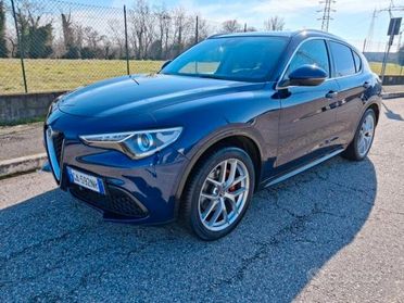 Alfa Romeo Stelvio 2.0 Turbo 280 CV AT8 Q4 Ti