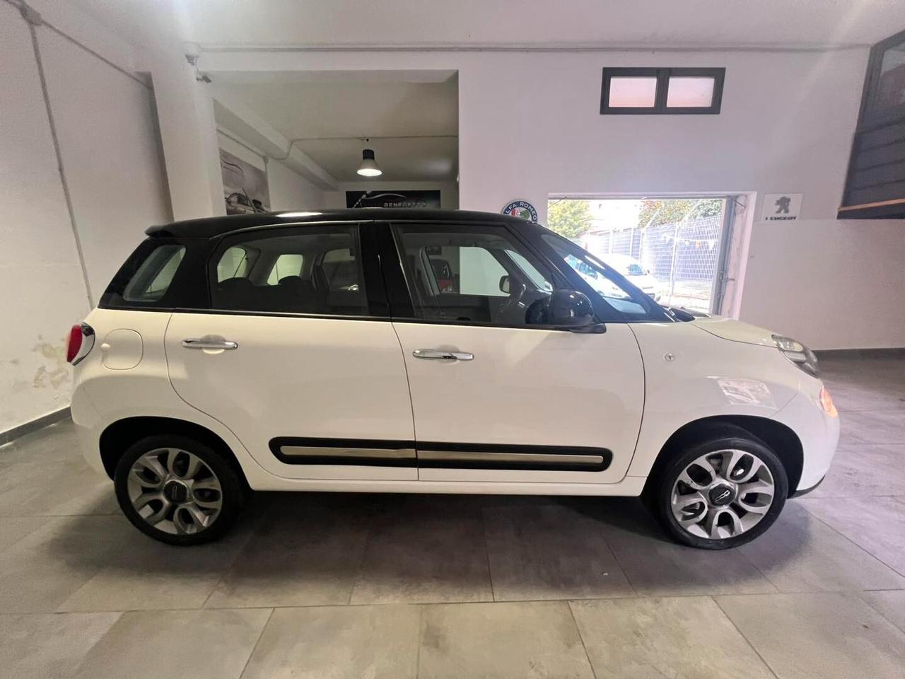 Fiat 500L 0.9 TwinAir Turbo Natural Power Lounge