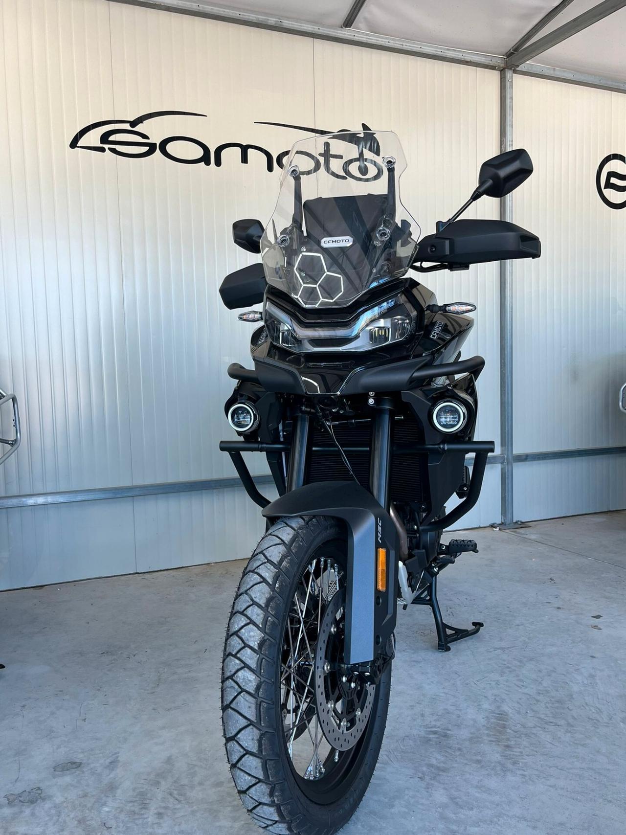 CF MOTO 800 MT EXPLORE TUA A 75€ al mese