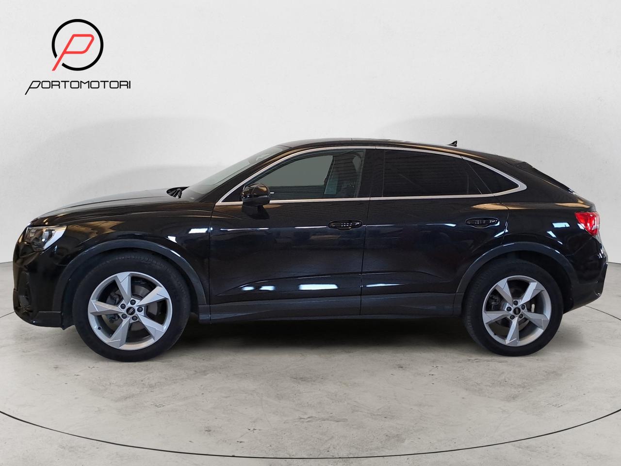 AUDI Q3 2ª serie - Q3 SPB 35 TDI S tronic