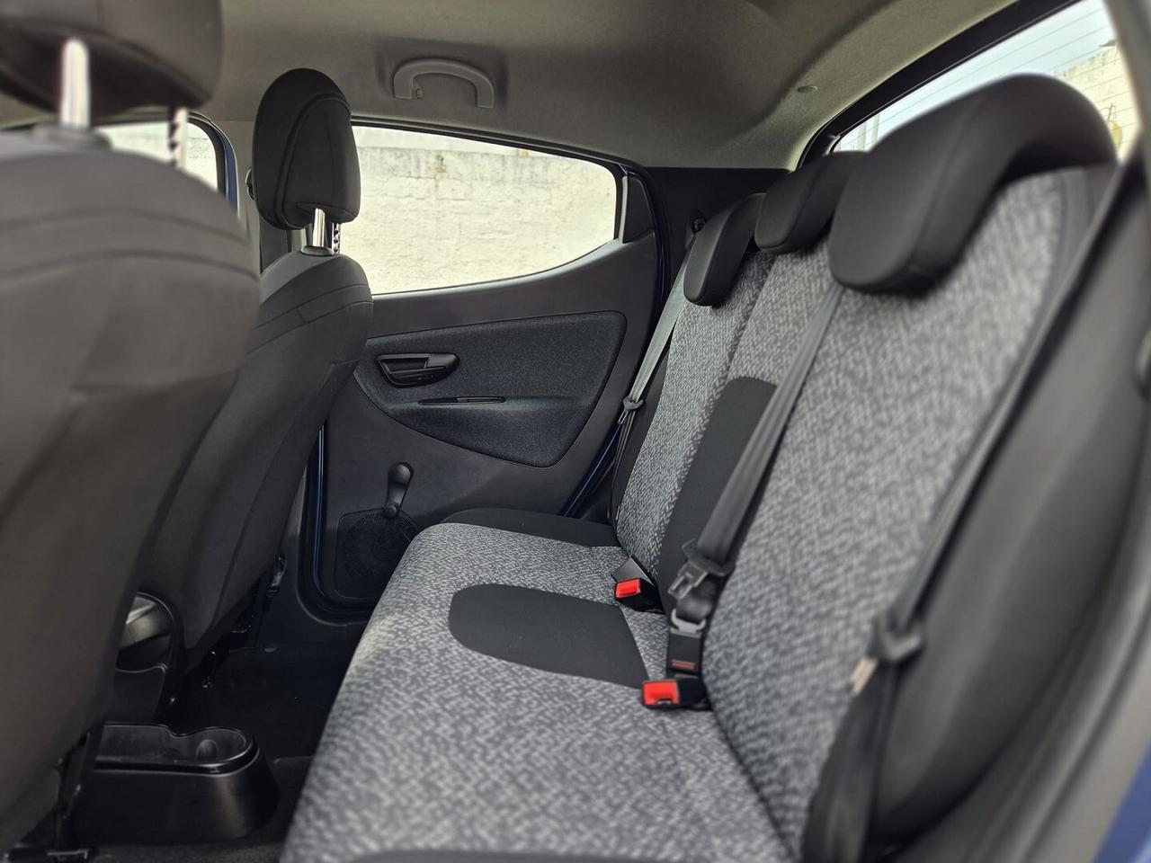 LANCIA YPSILON 1.0 5P S&S HYBRID ALBERTA FERRETTI