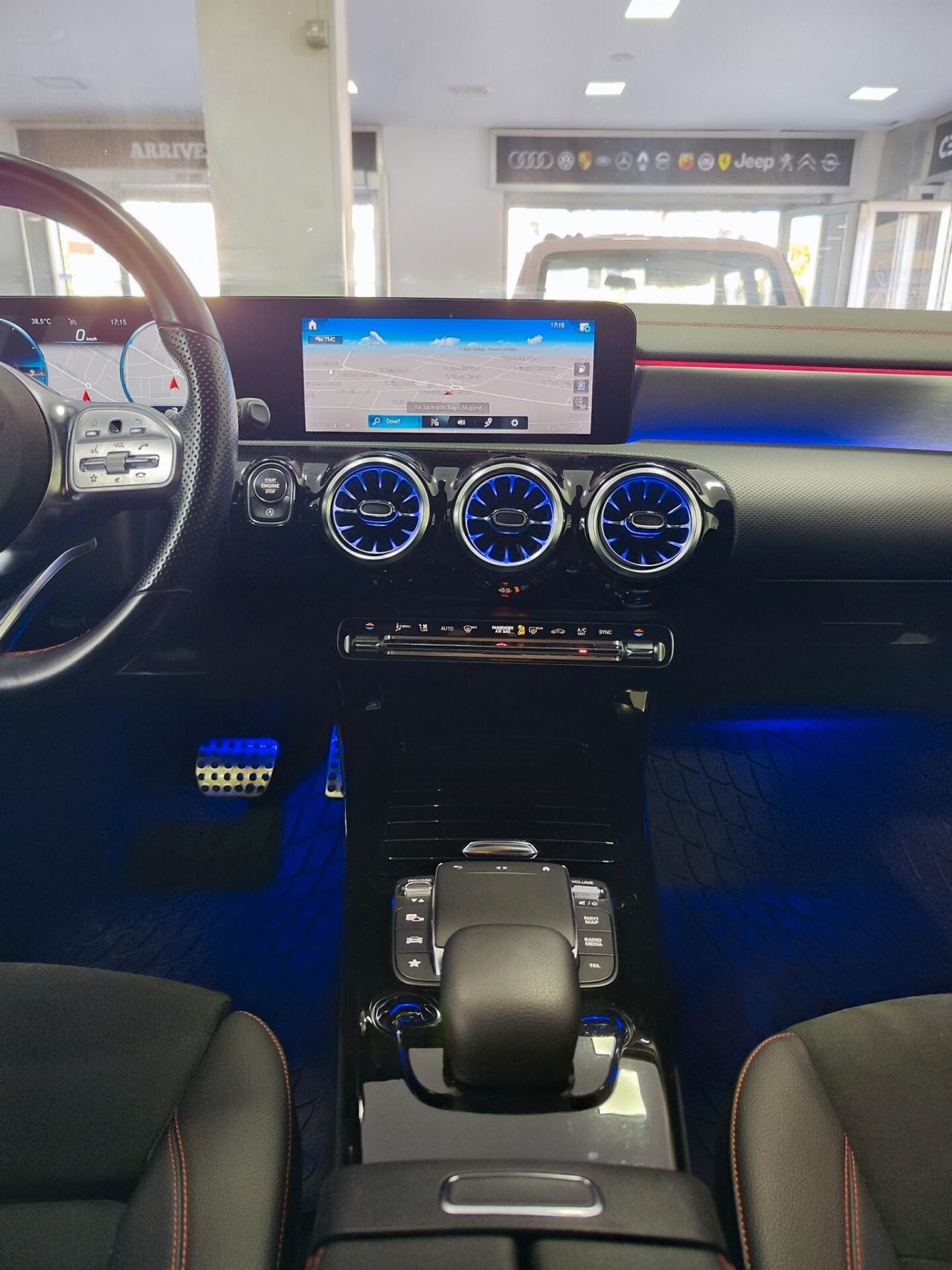 Mercedes-benz CLA 200 d Premium Unico Proprietario Led
