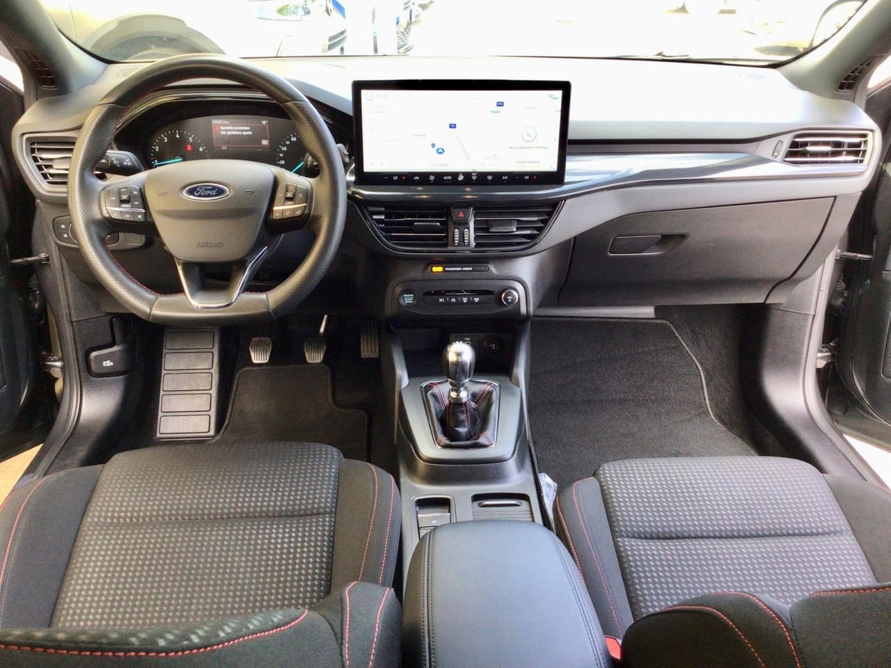 Ford Focus 1.0 EcoBoost Hybrid 125 CV 5p. ST-Line