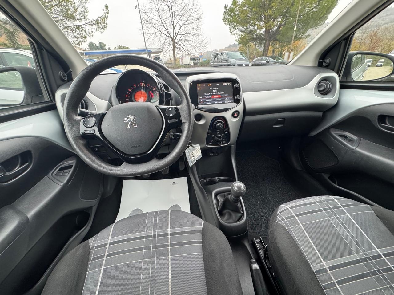 Peugeot 108 1.0 VTi 68 5 porte Allure