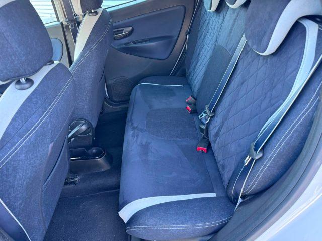 LANCIA Ypsilon 1.2 fire 69 CV 5 porte Gold OK NEOPATENTATO