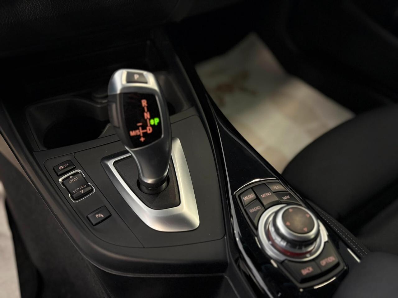 Bmw 118 118d 5p. Sport