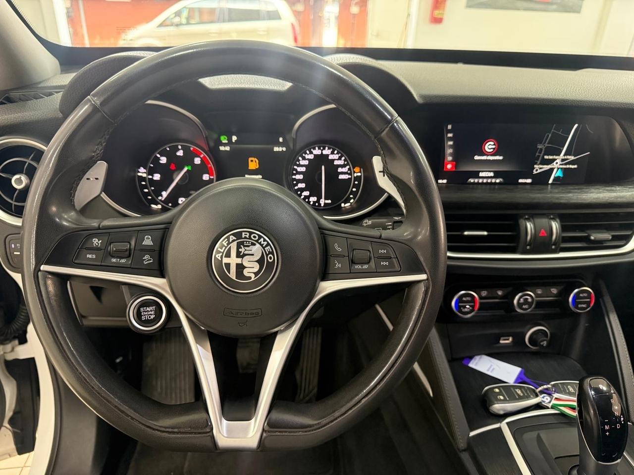 Alfa Romeo Stelvio 2.2 Turbodiesel 210 CV AT8 Q4 Business