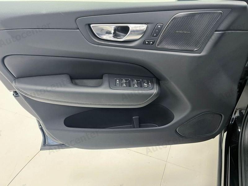 Volvo XC60 XC60 T6 PLUG IN ULTRA DARK AWD AUT