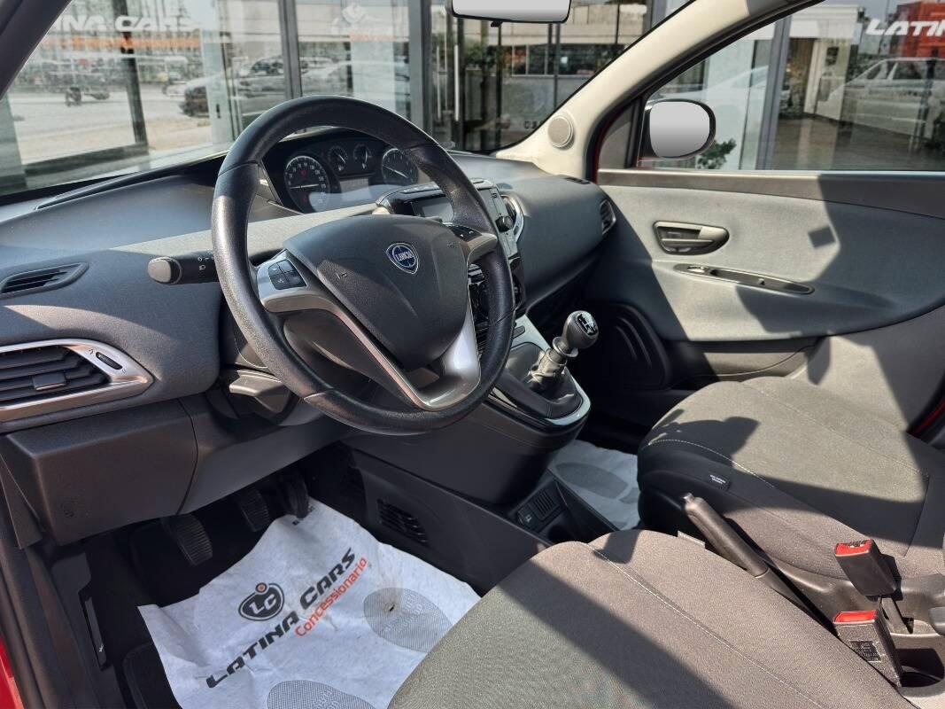 Lancia Ypsilon III 1.0 firefly hybrid Gold s&s 70cv CON CARPLAY