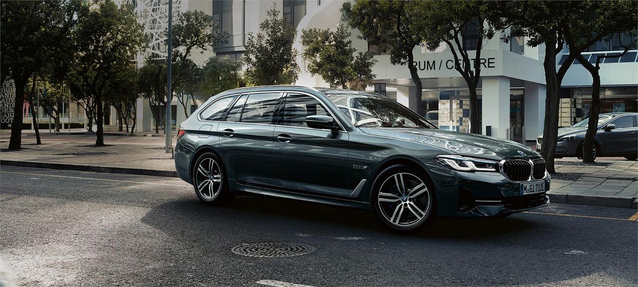 BMW Serie 5 520d MH48V Touring Business CAMBIO AUTOMATICO - PRONTA CONSEGNA - CANONI IVA ESCLUSA - ANCHE CON ANTICIPO ZERO