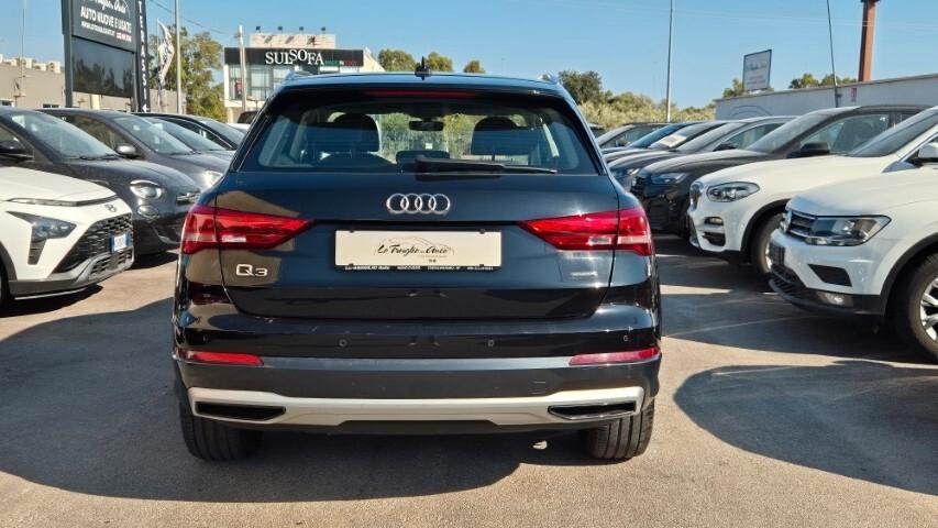 Audi Q3 35 TDI quattro S tronic Business - 2021