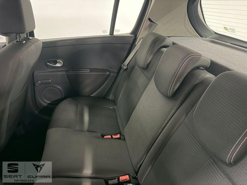 Renault Clio 1.2 16V 5P