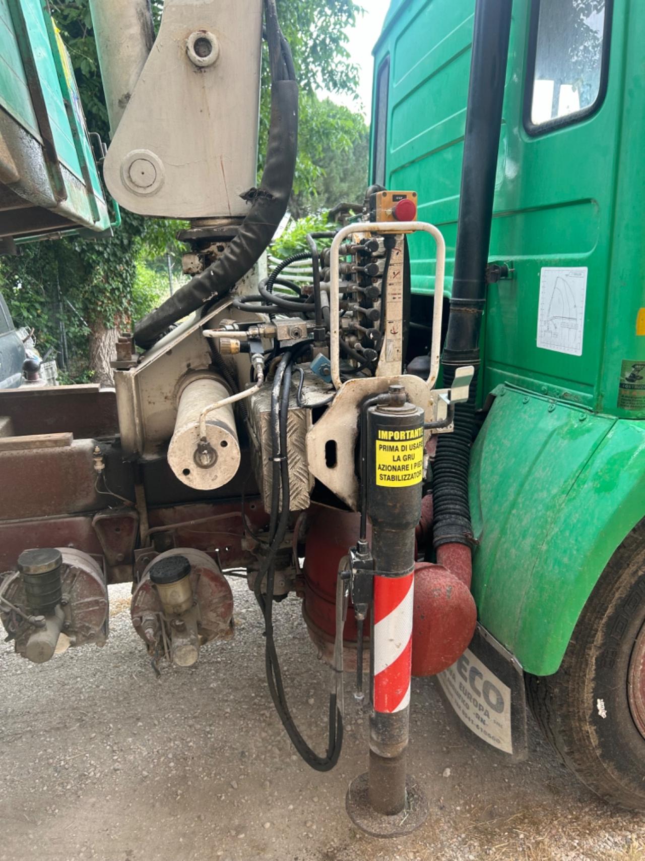 Iveco gru e ribaltabile