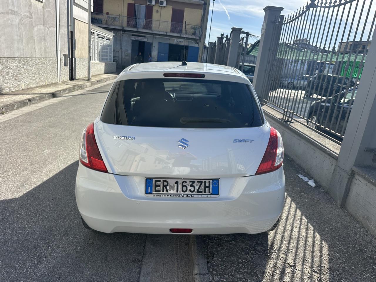 Suzuki Swift 1.2 Benzina 95 Cv Country