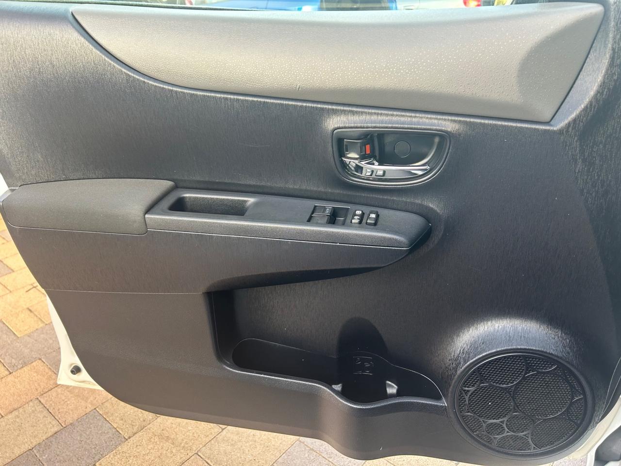 Toyota Yaris 1.4 D-4D 5 porte Lounge
