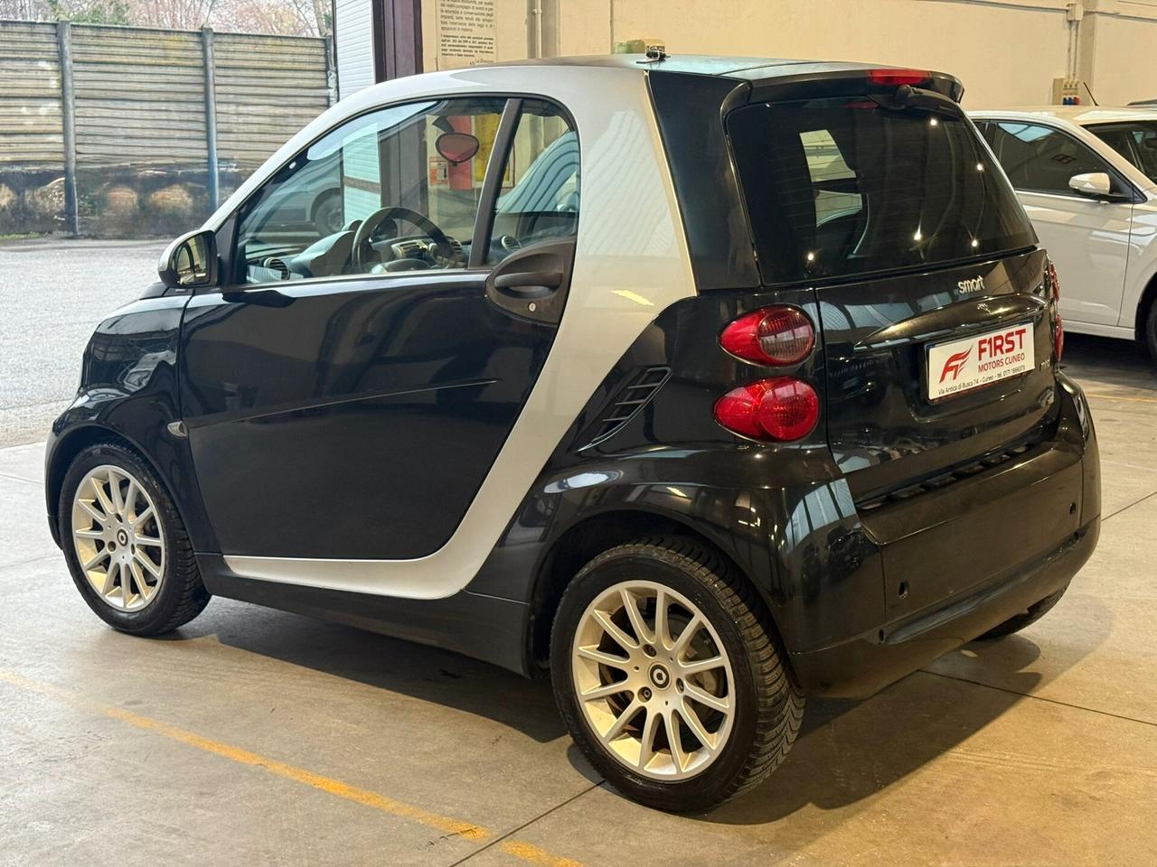 Smart ForTwo 1000 52 kW MHD coupé passion