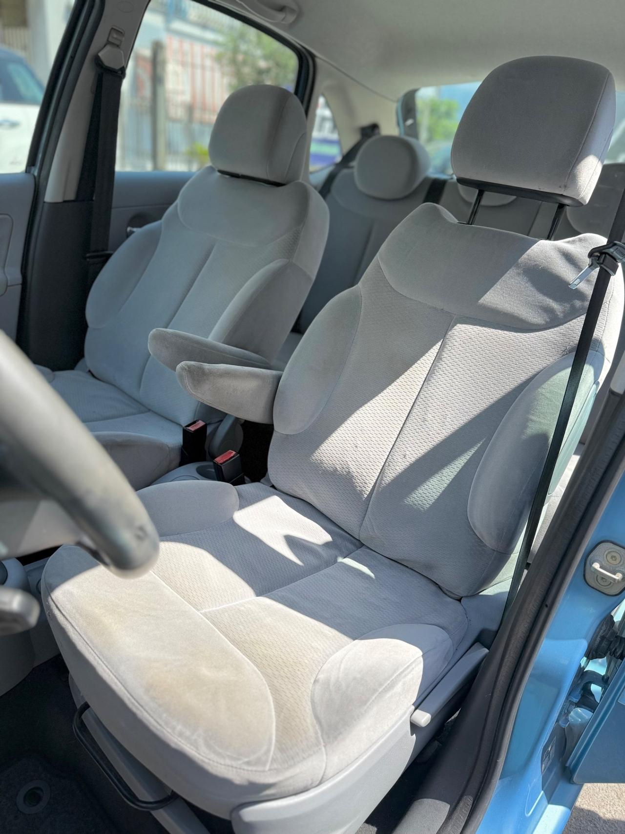 Citroen C3 1.4 Benzina Automatica 88 Cv