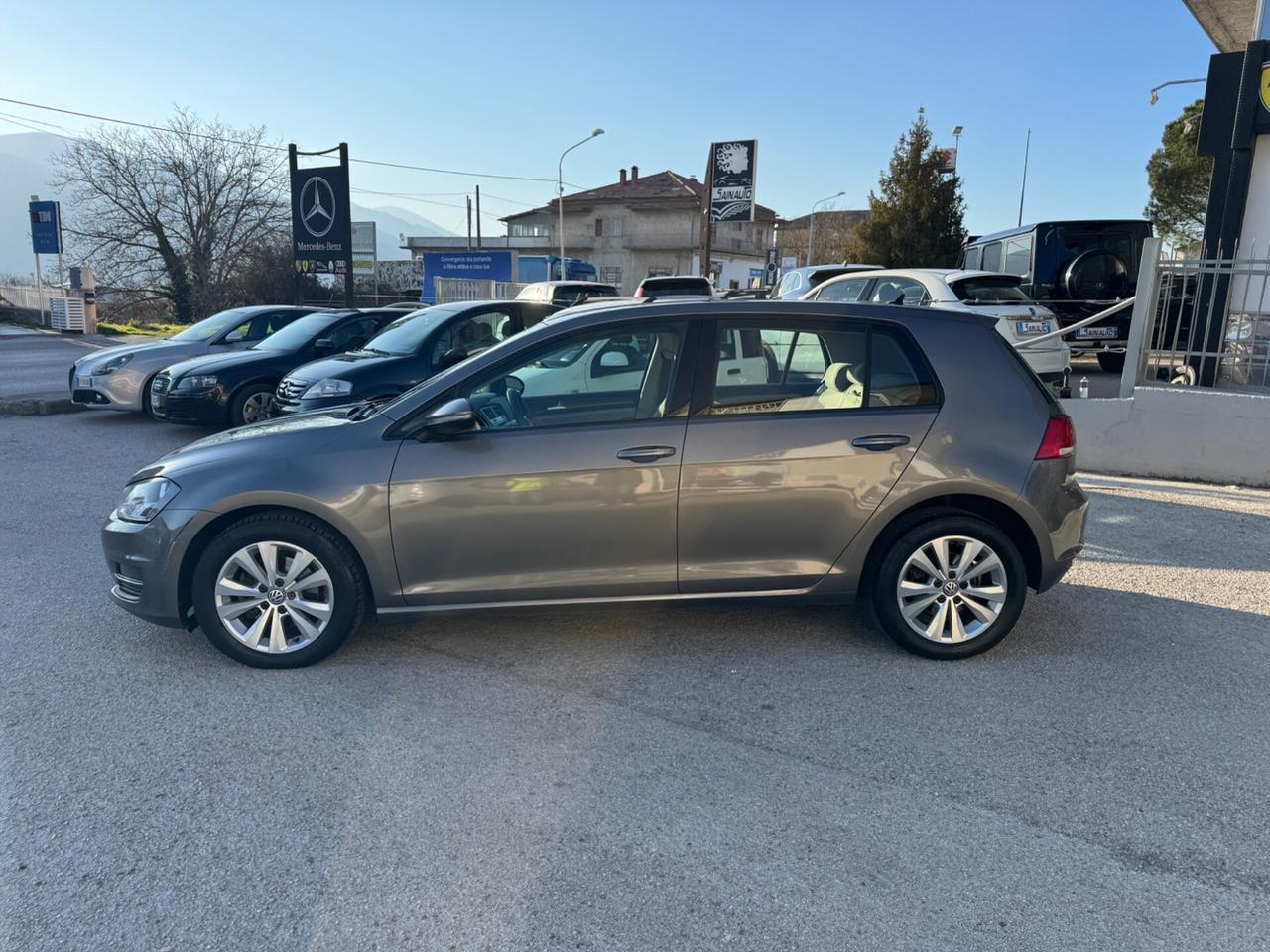 Volkswagen Golf 1.6 TDI DSG 5p. garanzia