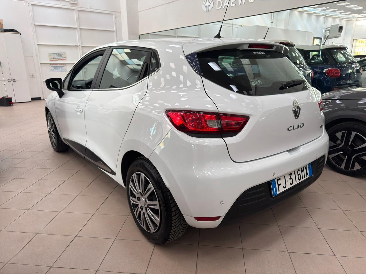 Renault Clio TCe 12V 90CV Start&Stop 5 porte Energy Zen