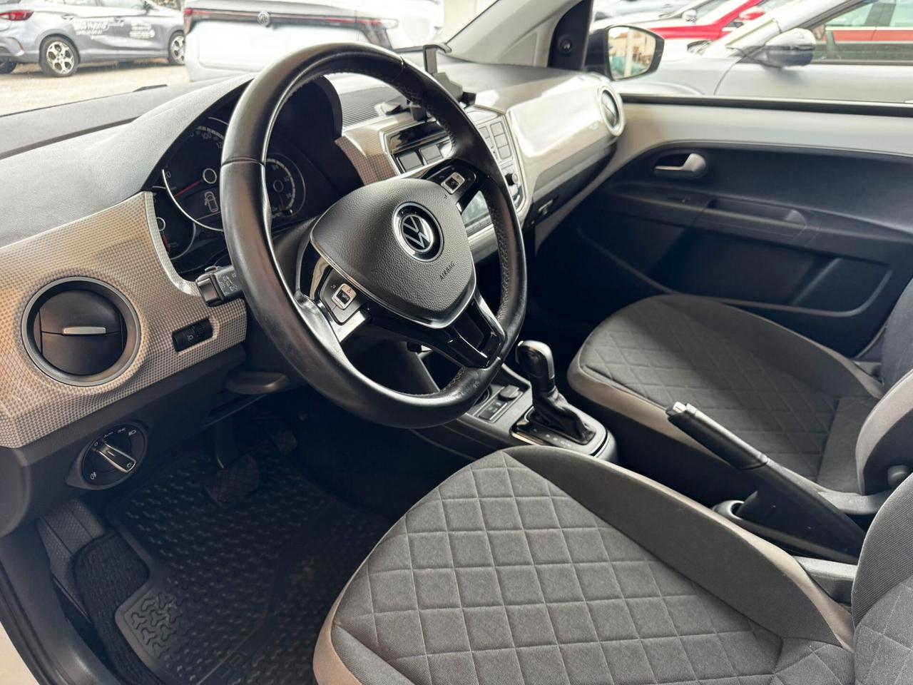 Volkswagen up! e-up! 82 CV