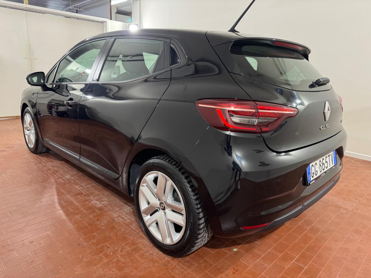 Renault Clio Hybrid E-Tech 140 CV Intens *NEOPATENTATI