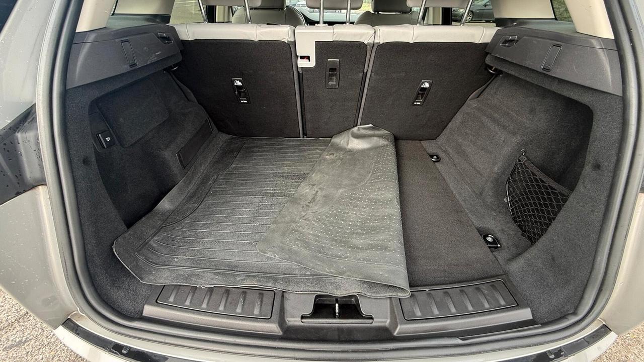 LAND ROVER Range Rover Evoque 2.0 D 150 CV SE