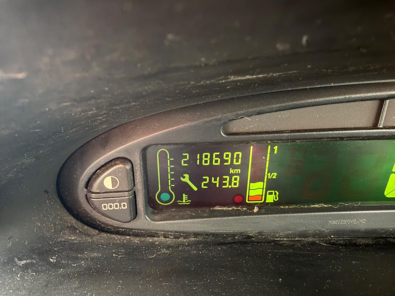 CITROEN XARA PICASO 1.6 BENZINA CLIMA FUNZIONATE