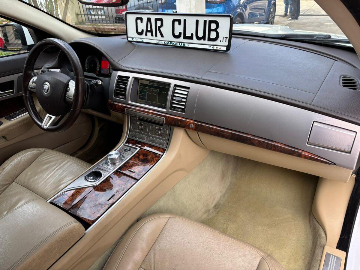 Jaguar XF 3.0 D 241cv V6 Luxury