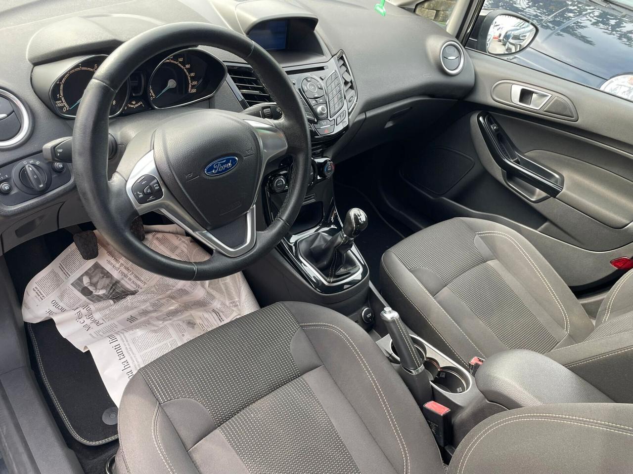 Ford Fiesta 1.2 60CV 5 porte Titanium