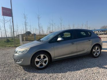 Opel Astra 1.4 16V Twinport 5 porte Enjoy