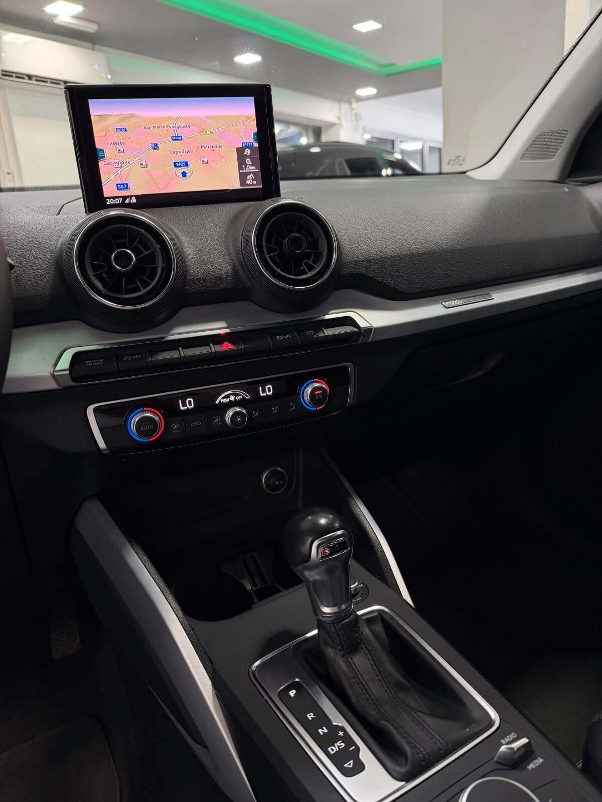Audi Q2 30 TDI S tronic line Edition
