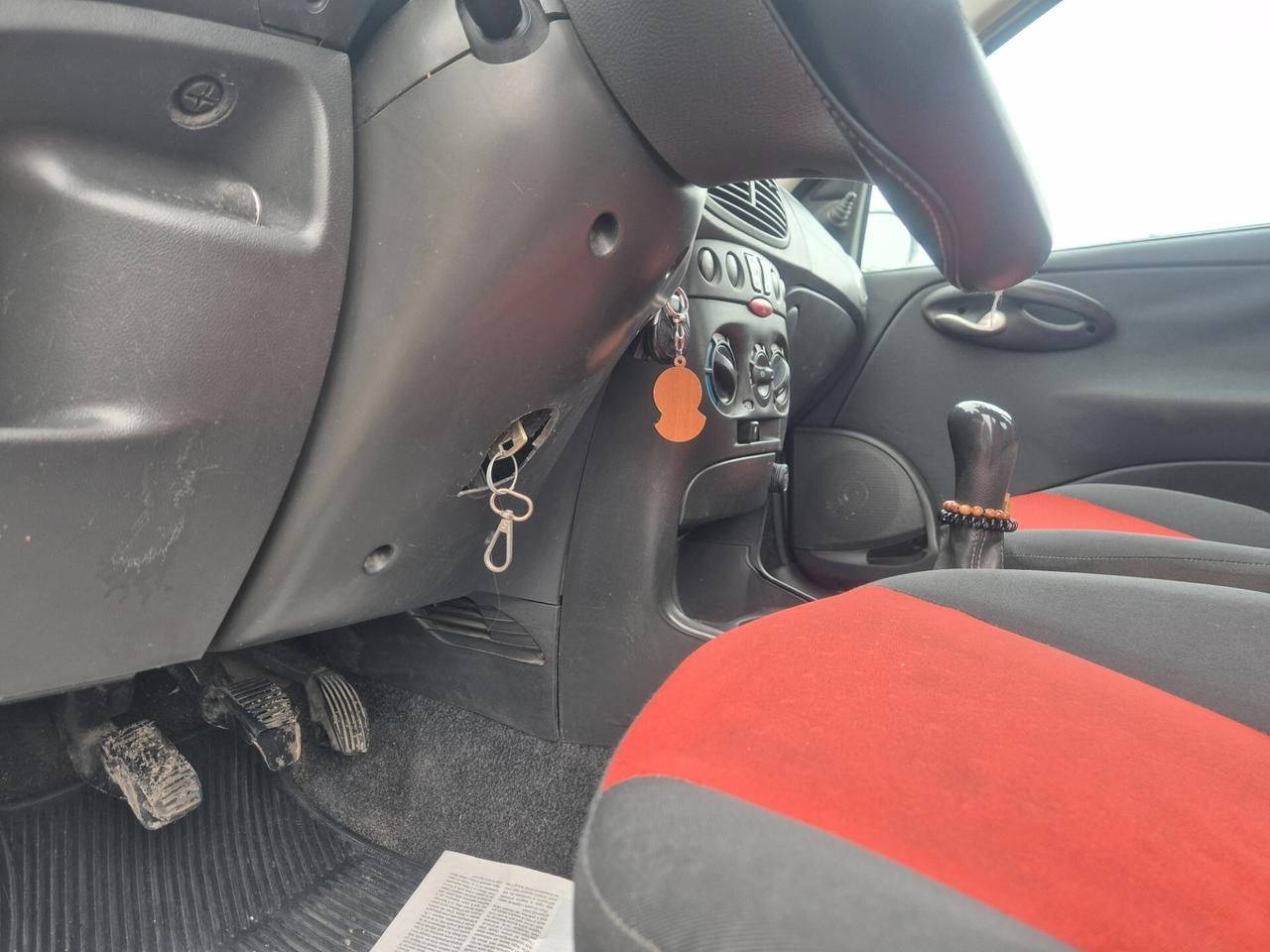 Fiat Punto 1.3 Multijet 69cv anno 04