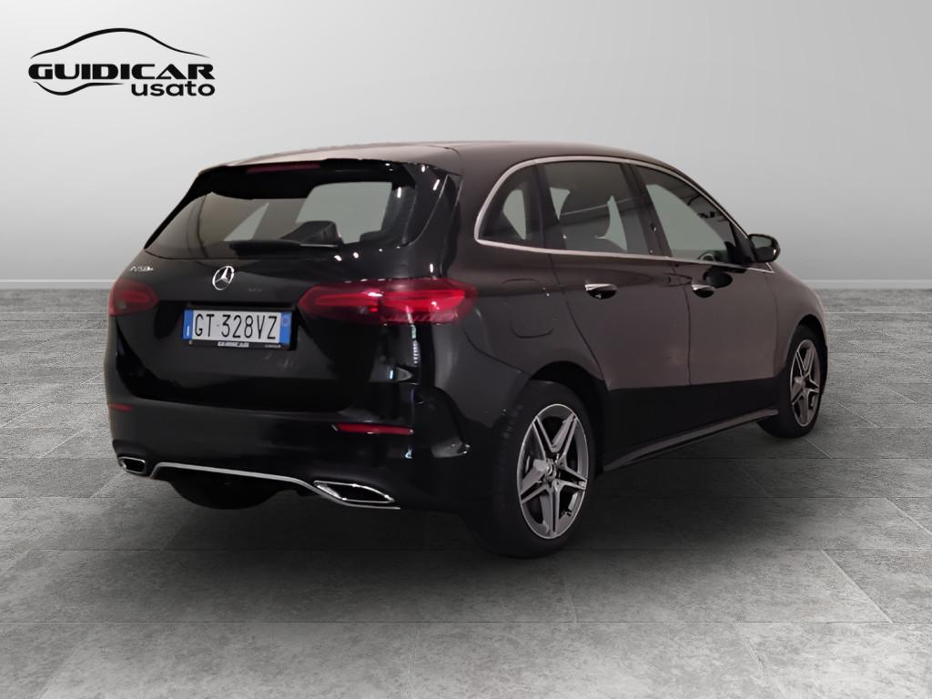 Mercedes-Benz Classe B - W247 2023 - B 250 e phev AMG Line Premium auto