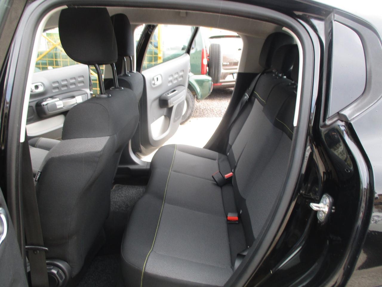 Citroen C3 PureTech 82 Shine PARI AL NUOVO