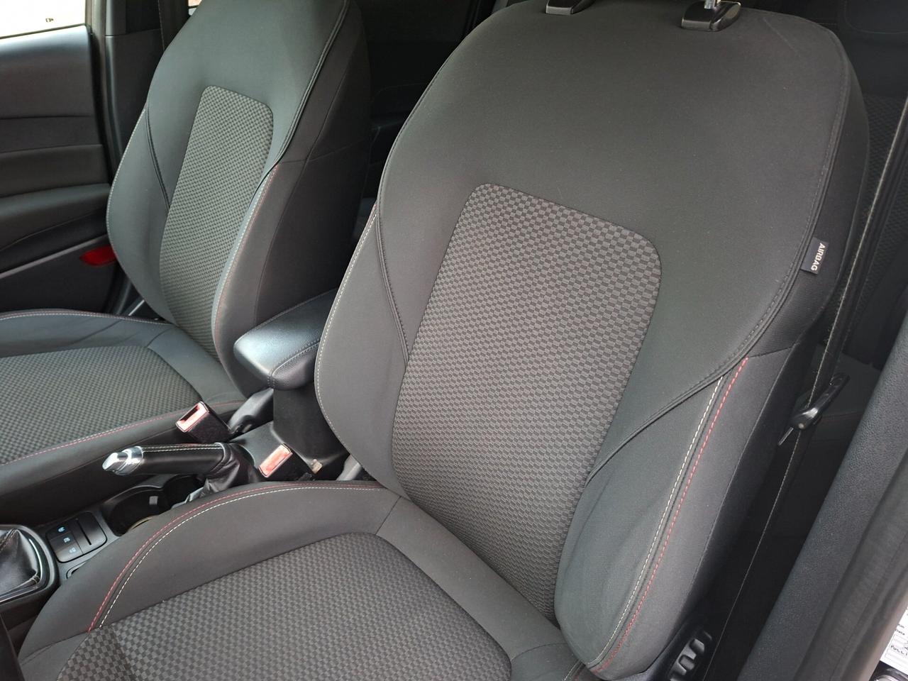 Ford Fiesta 1.5 TDCI ST-line *120CV*