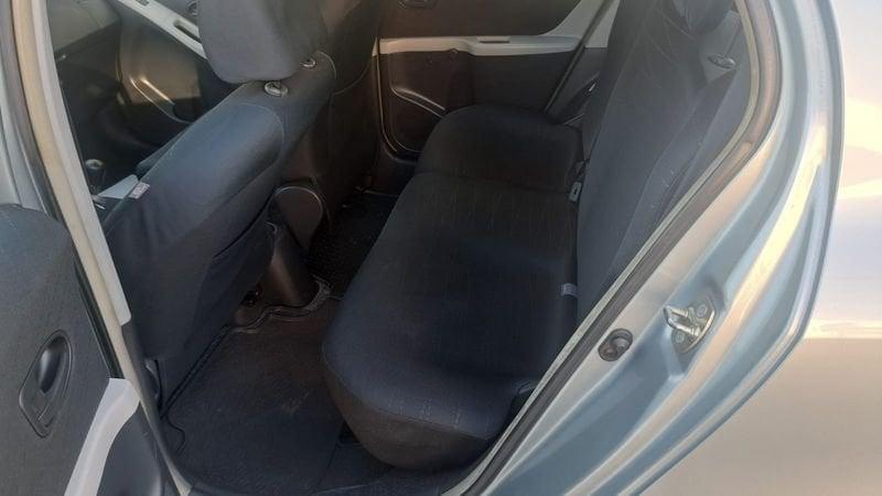 Toyota Yaris 1.4 D-4D SOL - CAMBIO AUTOMATICO