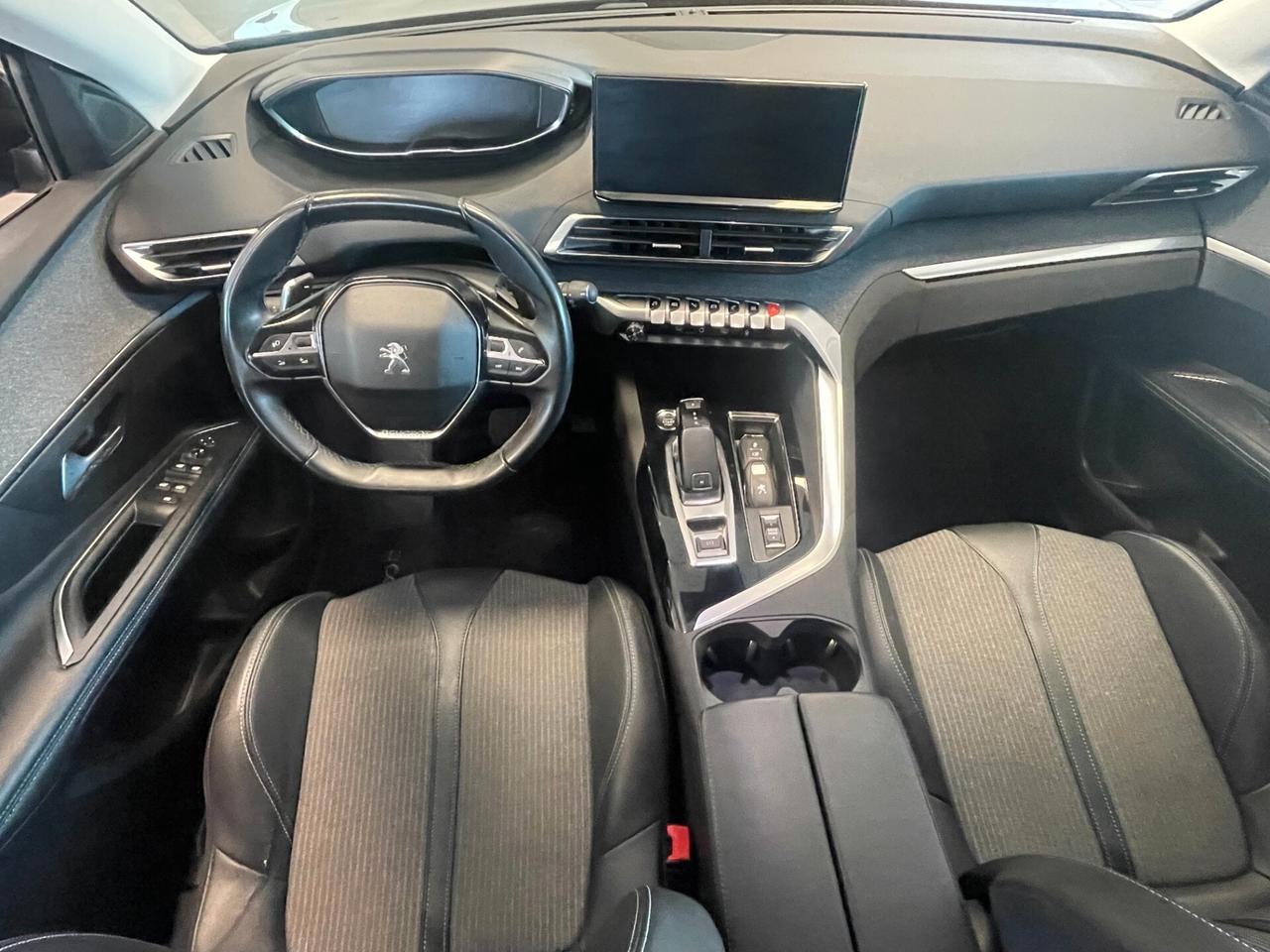 Peugeot 3008 BlueHDi 130 S&S EAT8 Allure